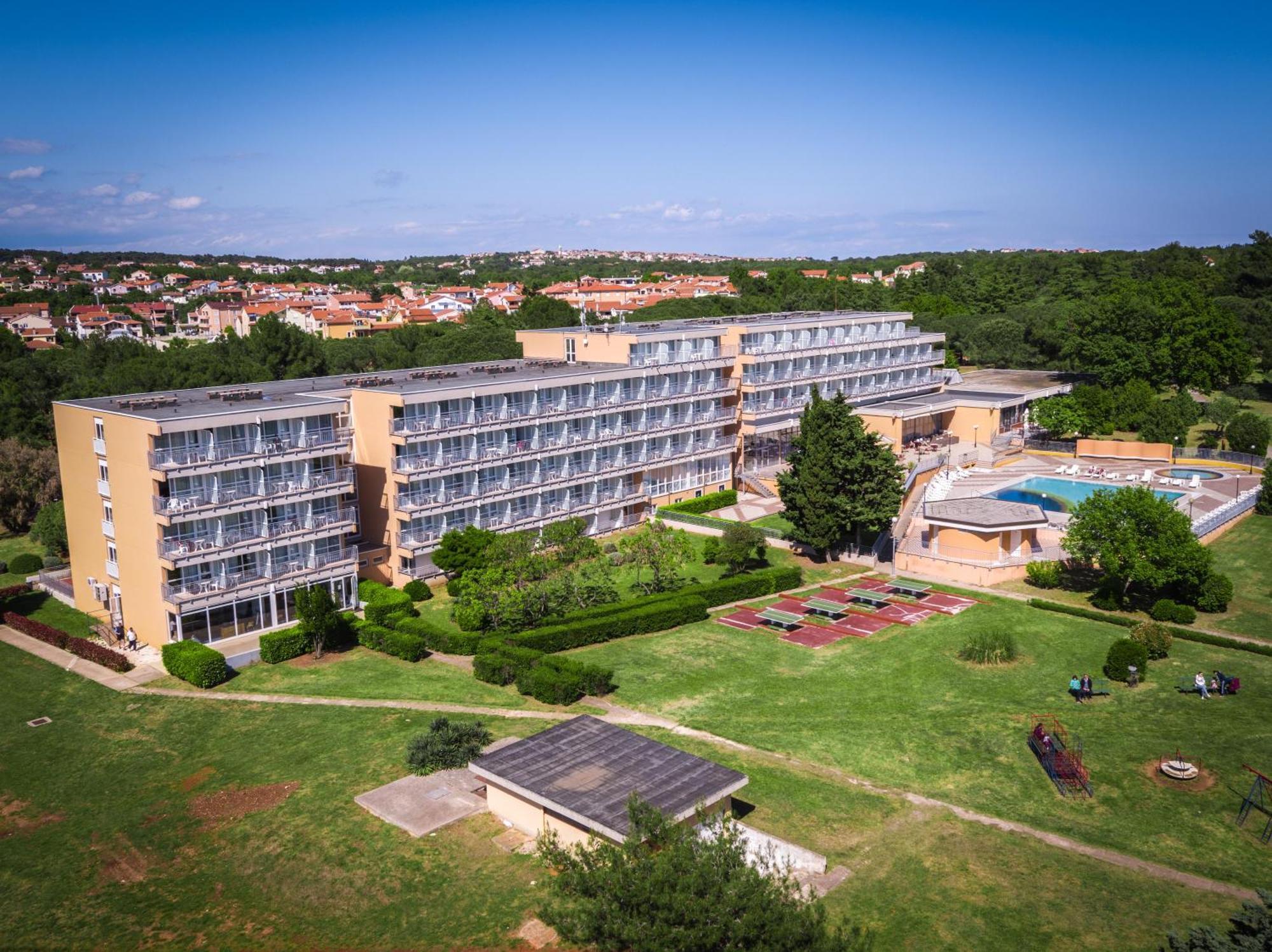 Hotel Arena 3*