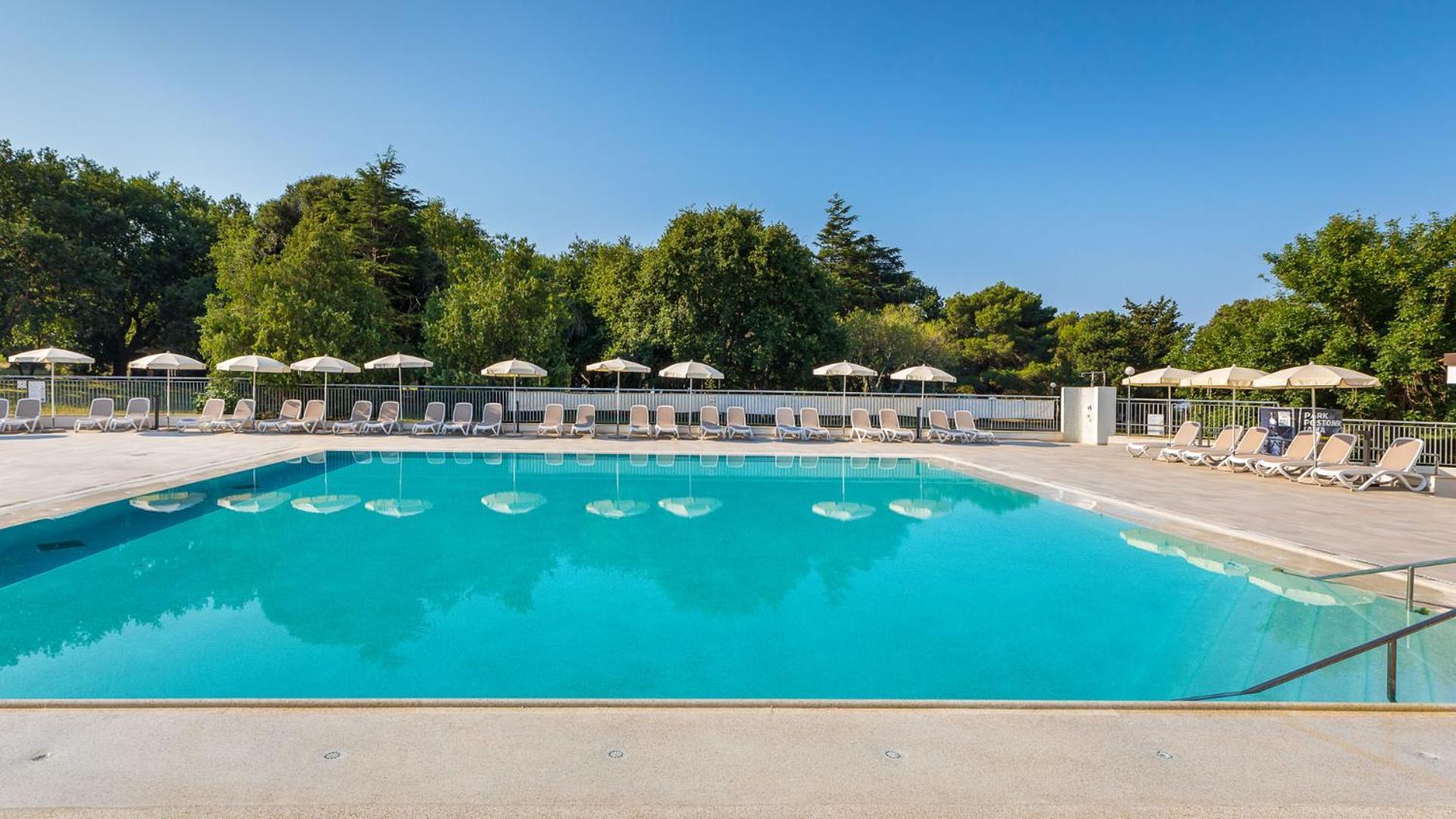 Arena Hotel 3*